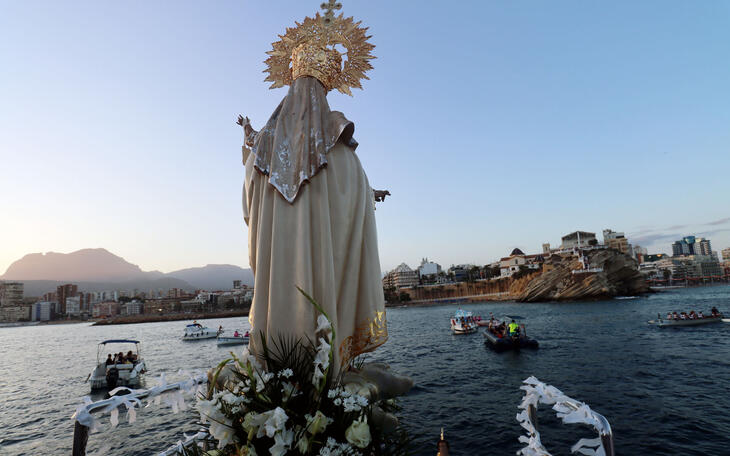Procesión marinera